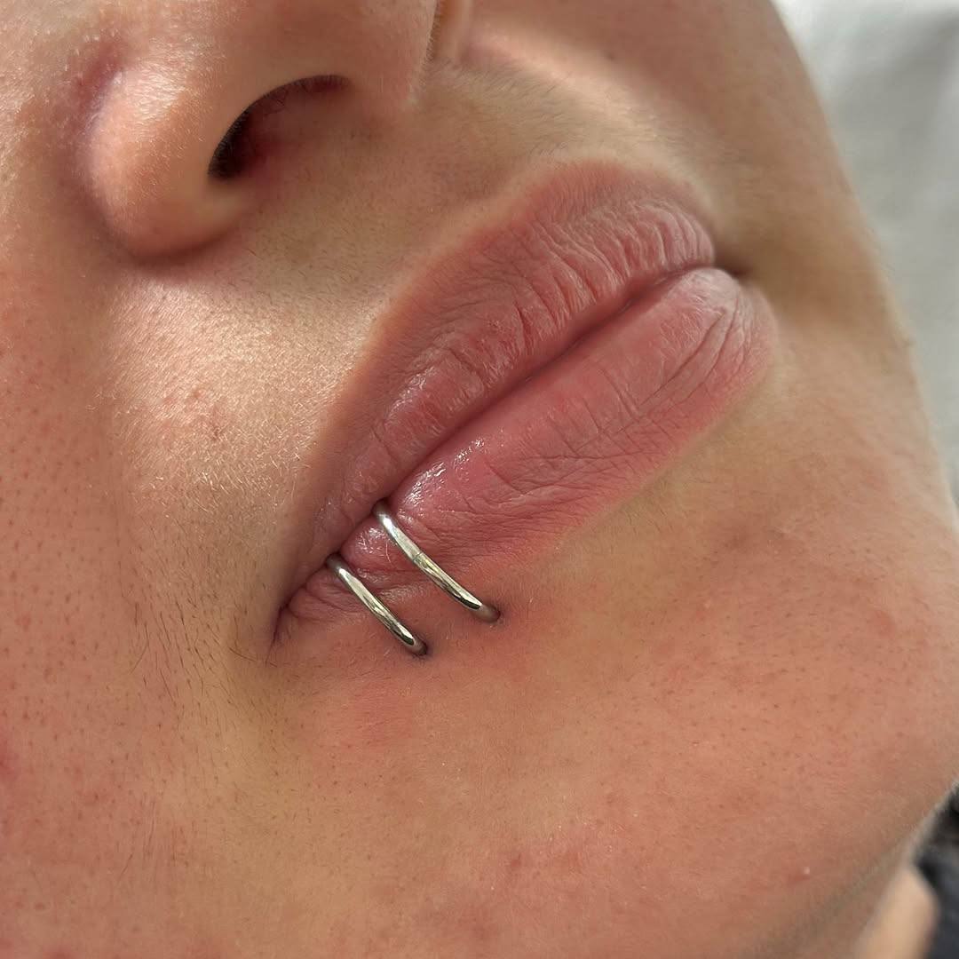 KÓŁKO CLICKER SREBRNY TYTANOWE -KOLCZYK DO PIERCINGU