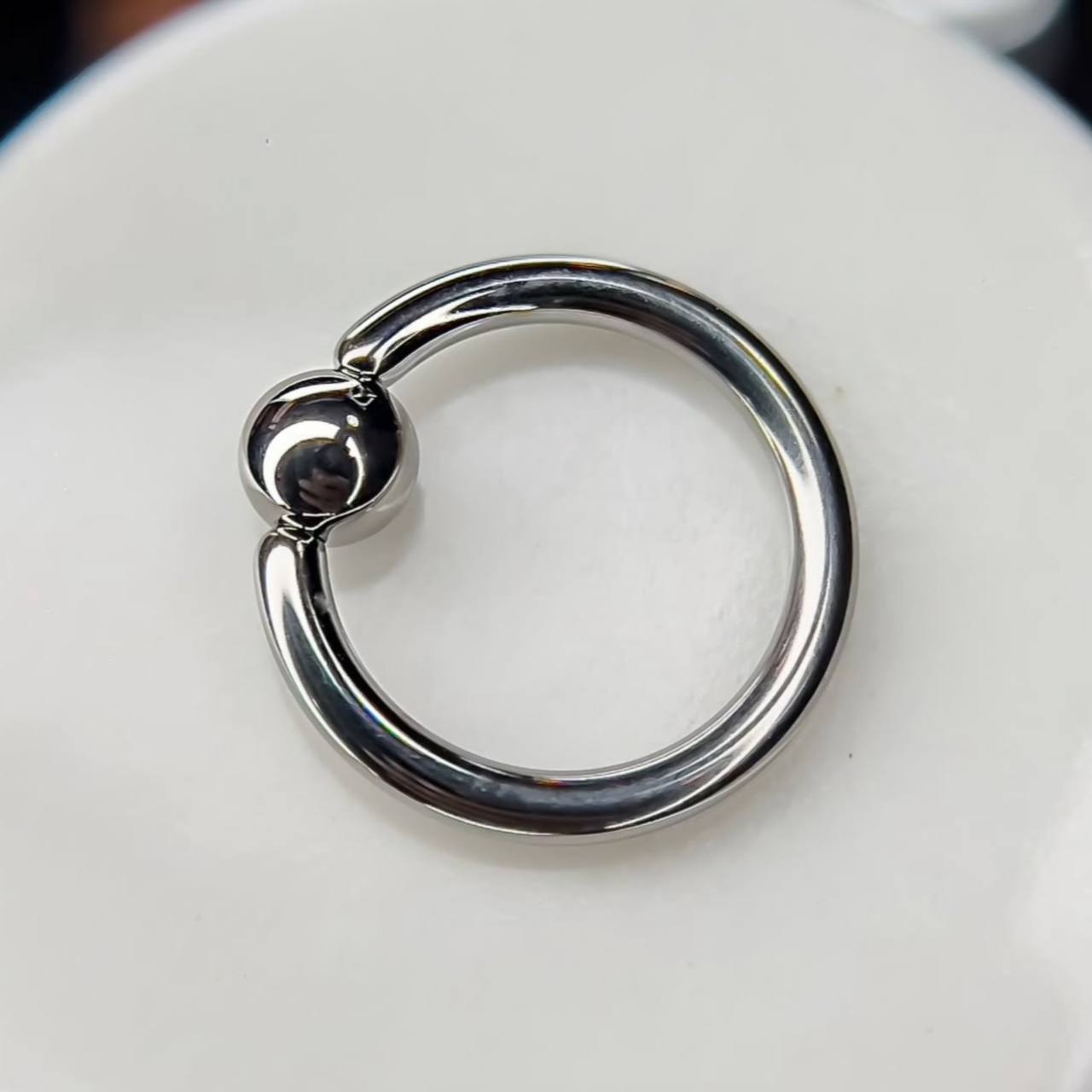 Kółko Tytanowe Clicker  z Kulką G23