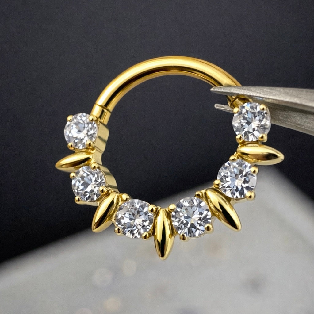 CLICKER Z CYRKONIAMI-KOLCZYK DO PIERCINGU ZLOTY