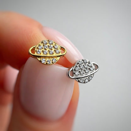 LABRET DO PIERCINGU UCHA PLANETA Z CYRKONIAMI -KOLCZYK TYTANOWY,SREBRNY