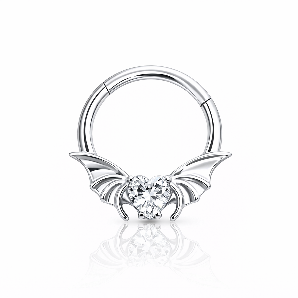 KOLCZYK DO PIERCINGU CLICKER Z CYRKONIĄ SERCE ZE SKRZYDŁAMI – TYTAN SREBRNY