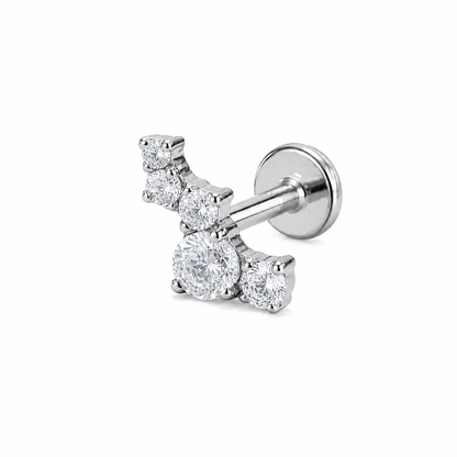Tytanowy labret Cluster do piercingu ucha z białymi cyrkoniami, srebrny
