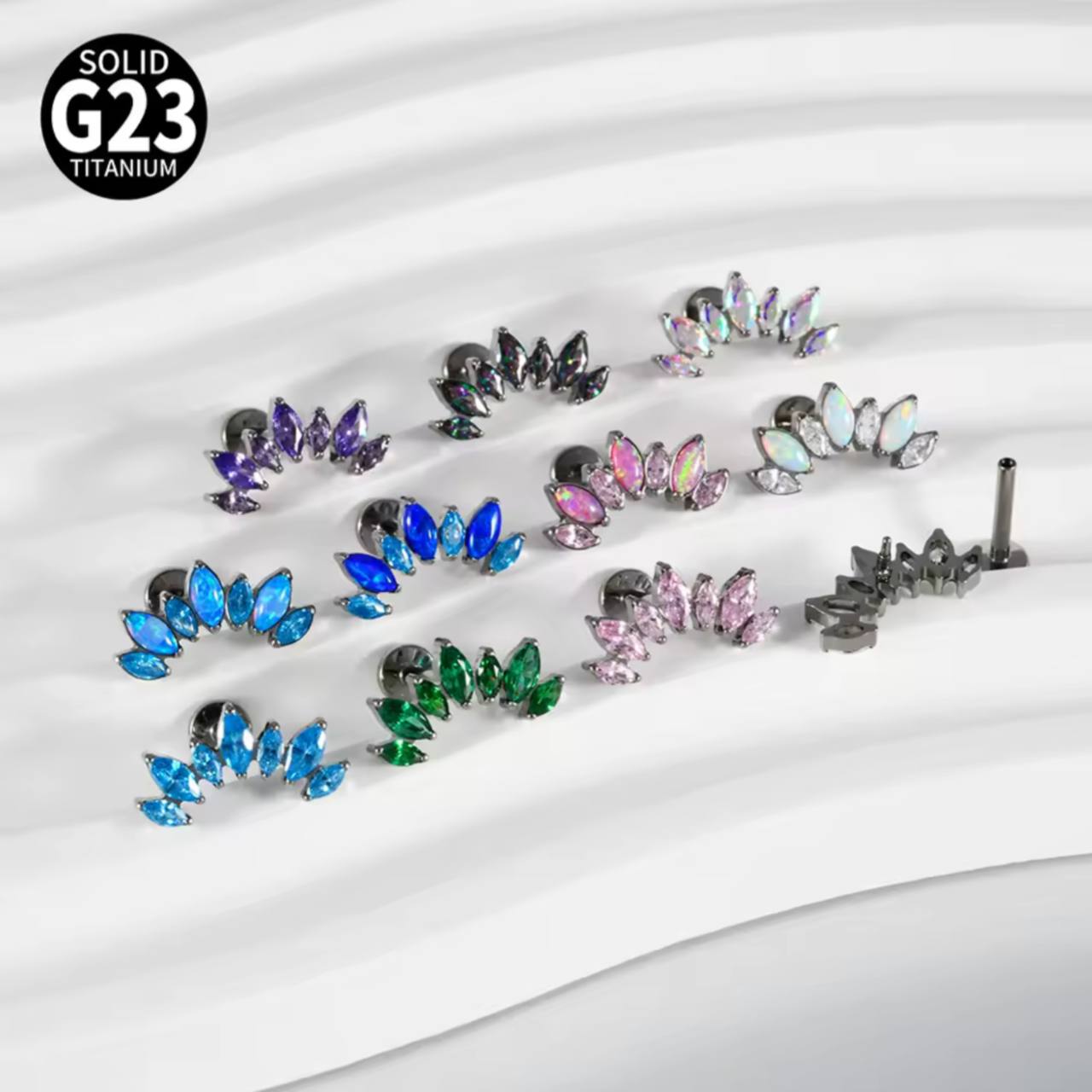 Tytanowy srebrny labret G23 – cluster z białymi cyrkoniami, kolczyk do piercingu