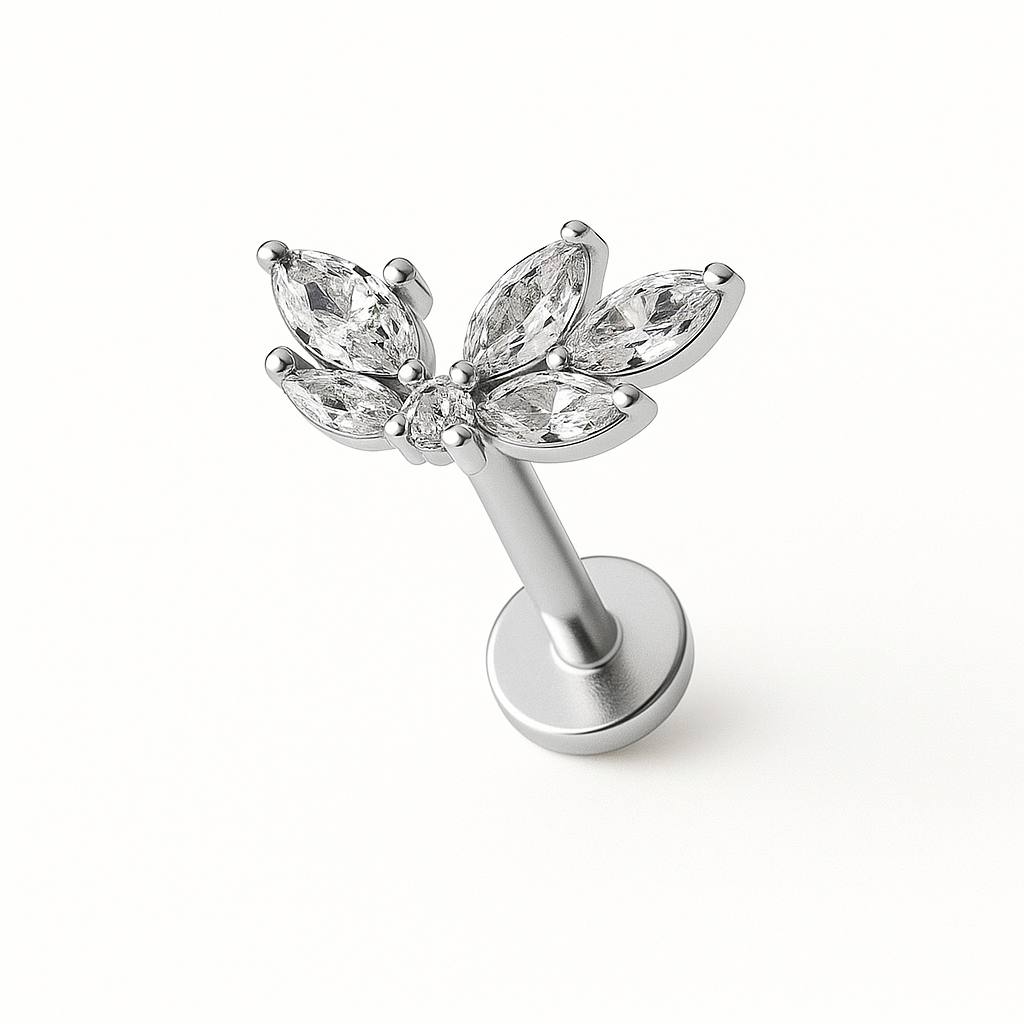 Tytanowy srebrny labret G23 z białymi cyrkoniami – kolczyk do piercingu