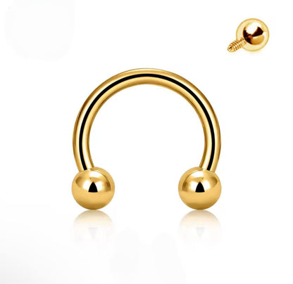 Tytanowa złota podkowa G23 z kulkami – kolczyk do piercingu
