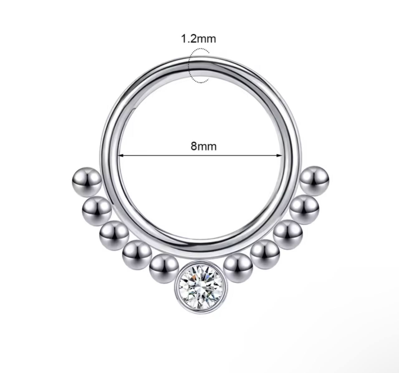 Tytanowe clicker srebrny– kółko do piercingu ucha i nosa