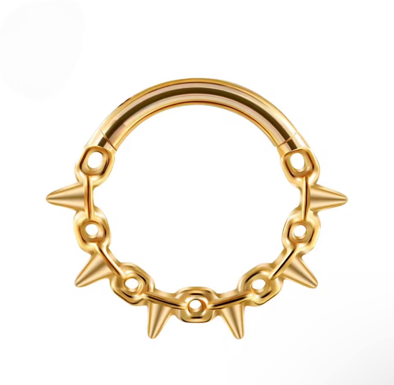 Tytanowy clicker G23 z ćwiekami – złoty  kolczyk do piercingu septum i daith