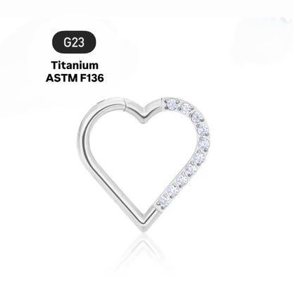 Tytanowy CLICKER  serce z cyrkoniami – kolczyk do piercingu lewego ucha Srebrny