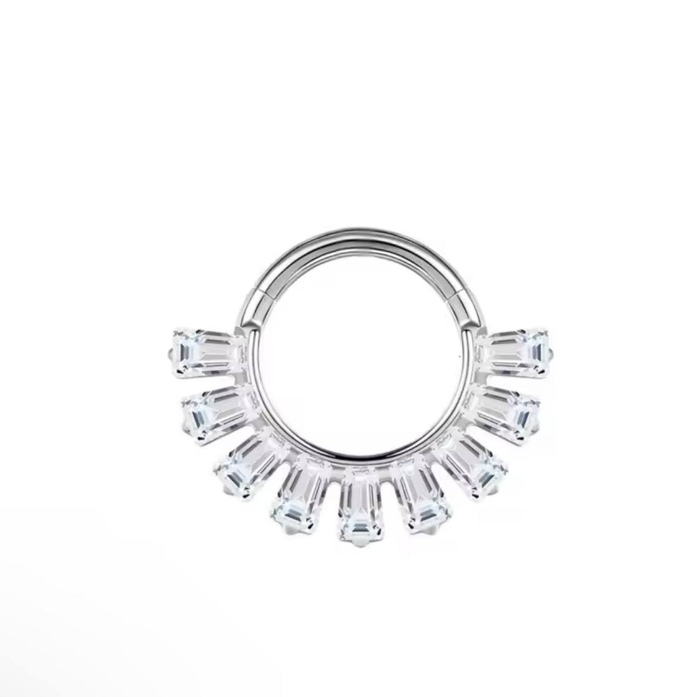 Tytanowe kółko CLICKER  srebrny z bialymi cyrkoniami PIERCING DAITH