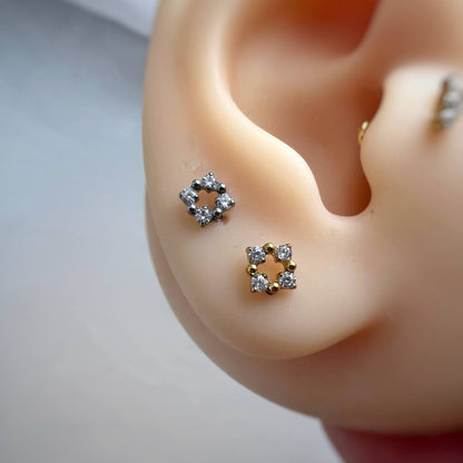 Kolczyk labret tytanowy do ucha z cyrkoniami - helix, tragus, lobe