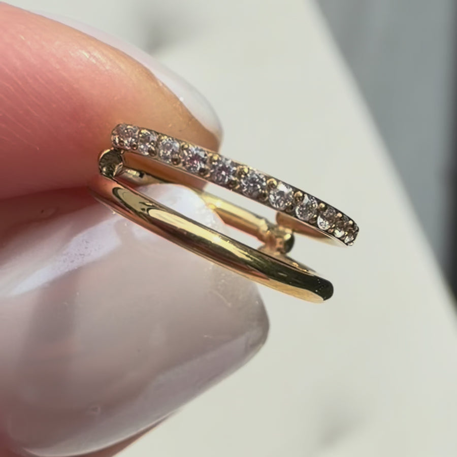 TYTANOWY PODWÓJNE KÓŁKO CLICKER Z CYRKONIAMI DO PIERCINGU UCHA – SREBRNE